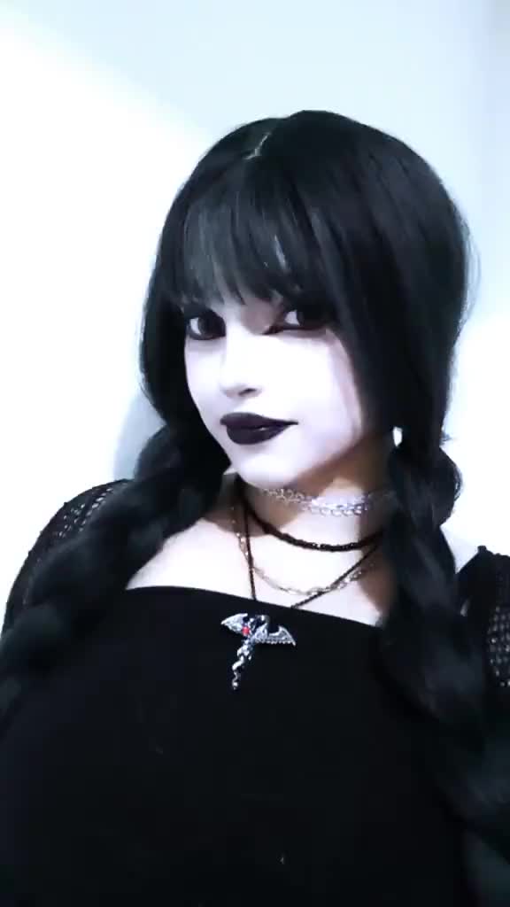 @BADDIE⁷ 💣🖤