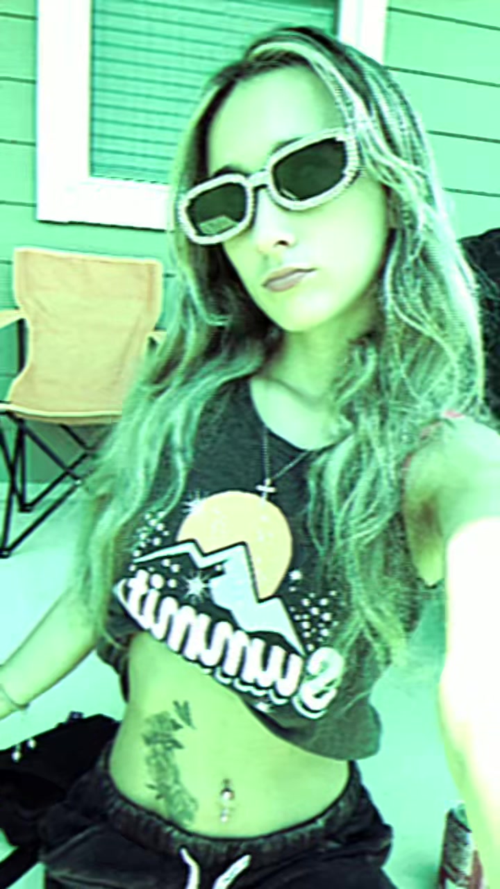 @liv
