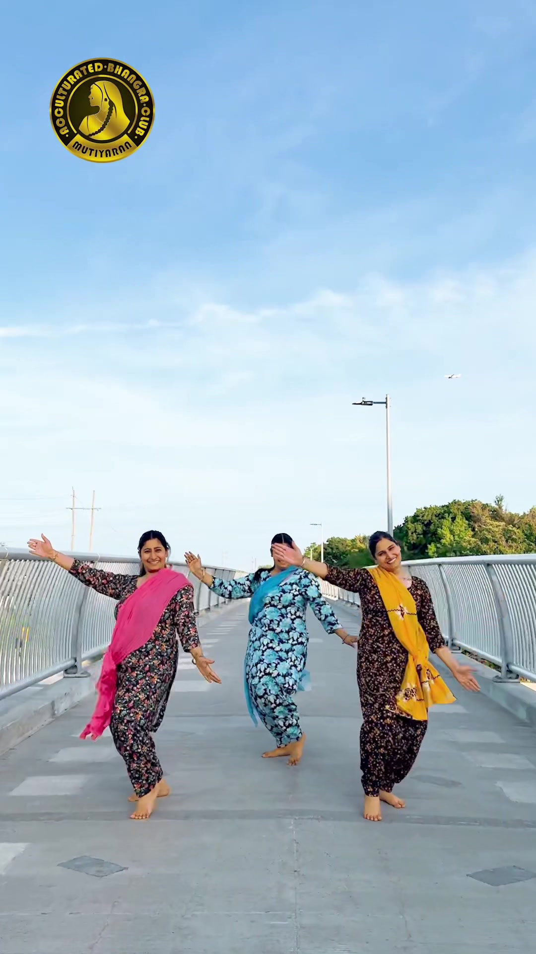 @Bhangra_with_majajanzz