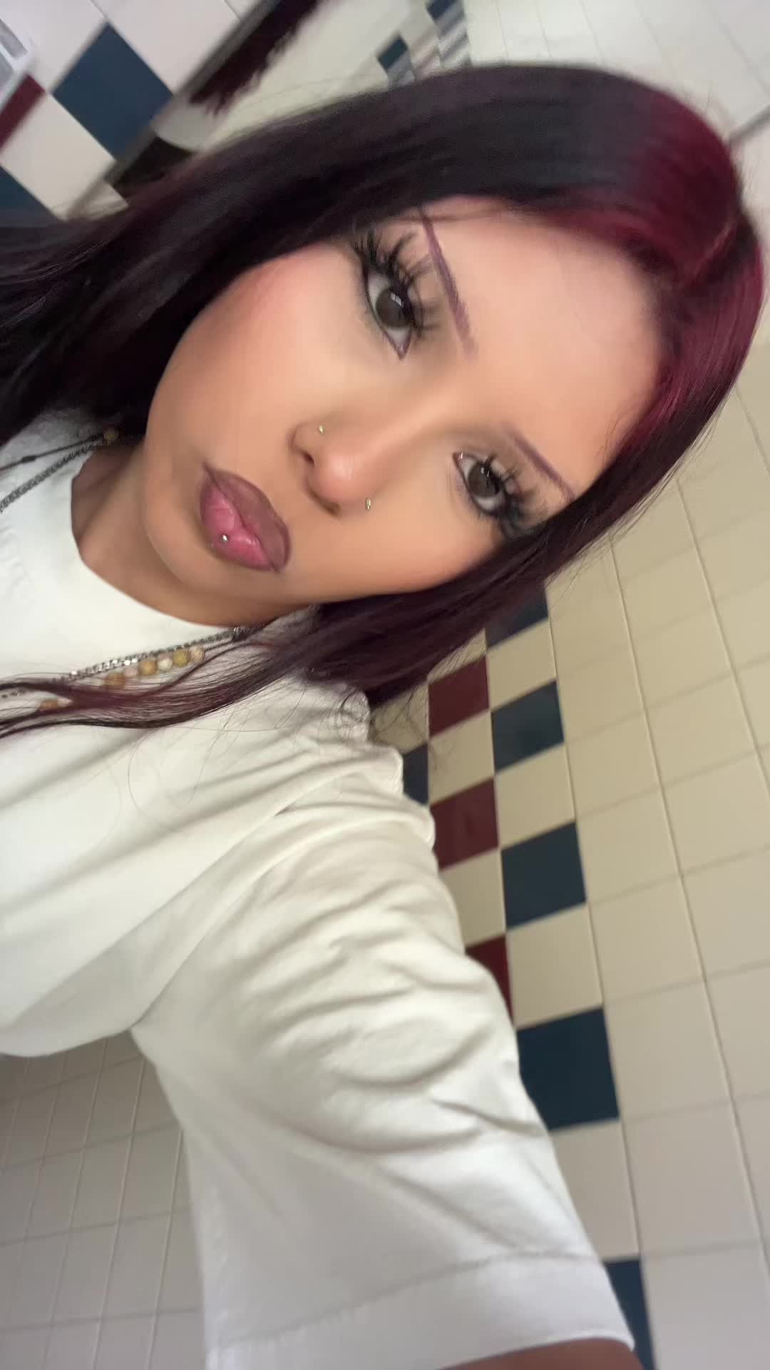 @💸