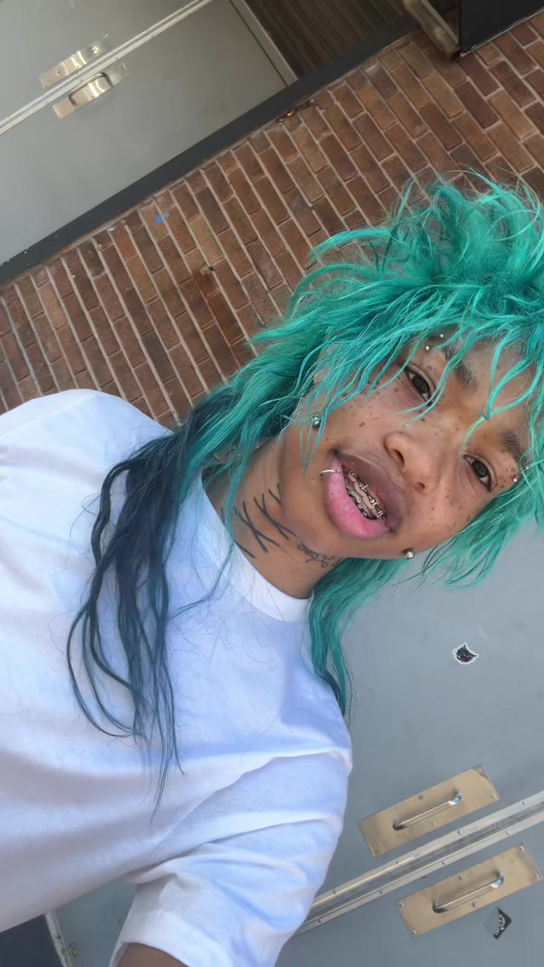@glo