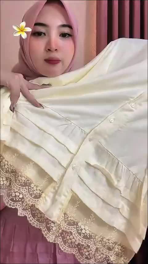 @nailakharisma4