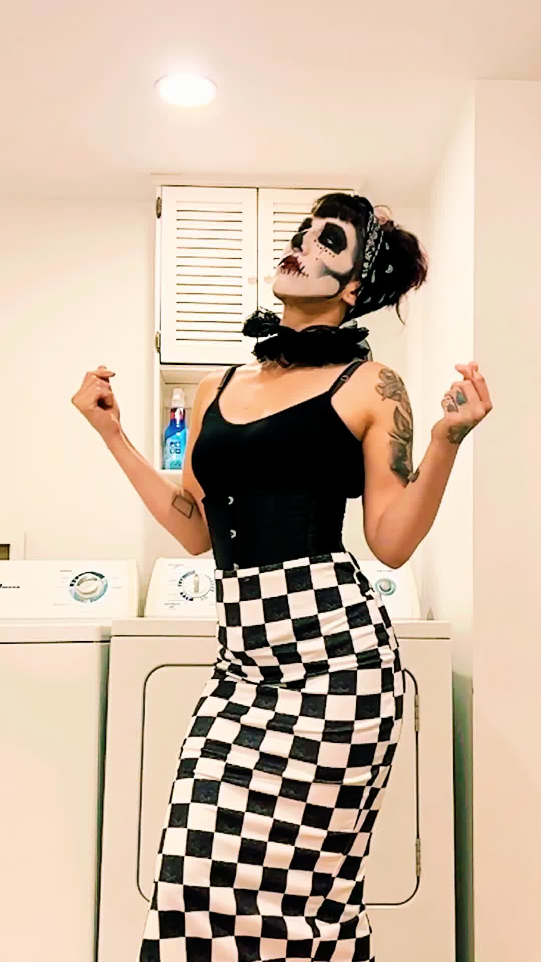 @ShvfflesTheClown