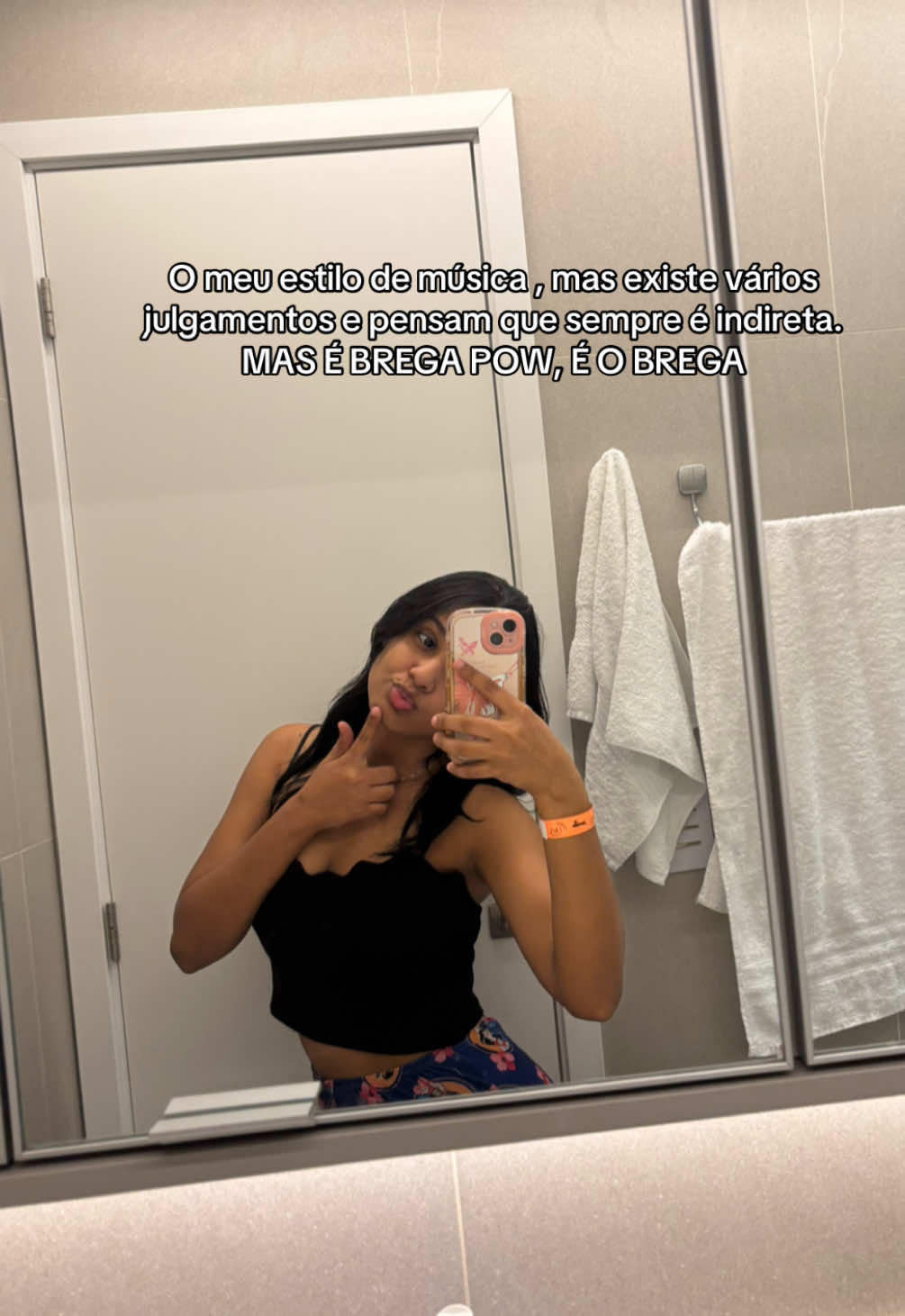 @Ana Karolayne