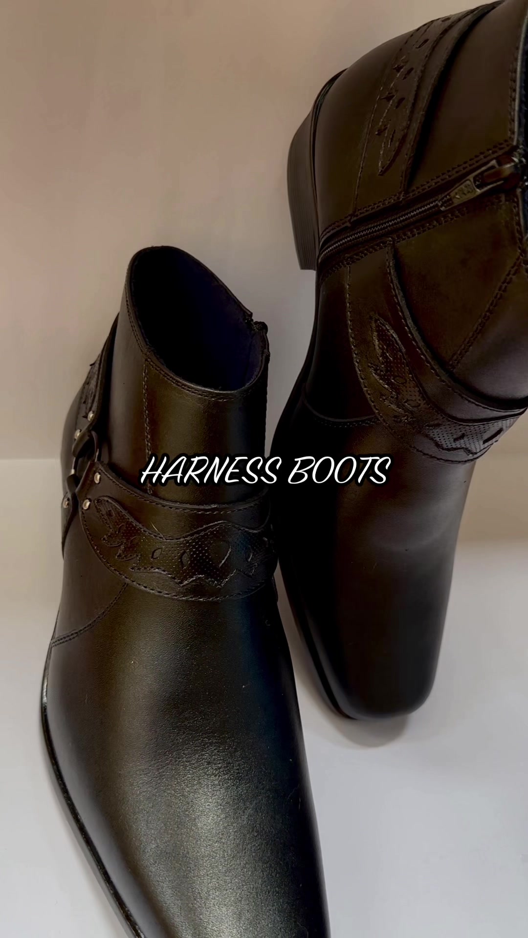 @ecas.boots