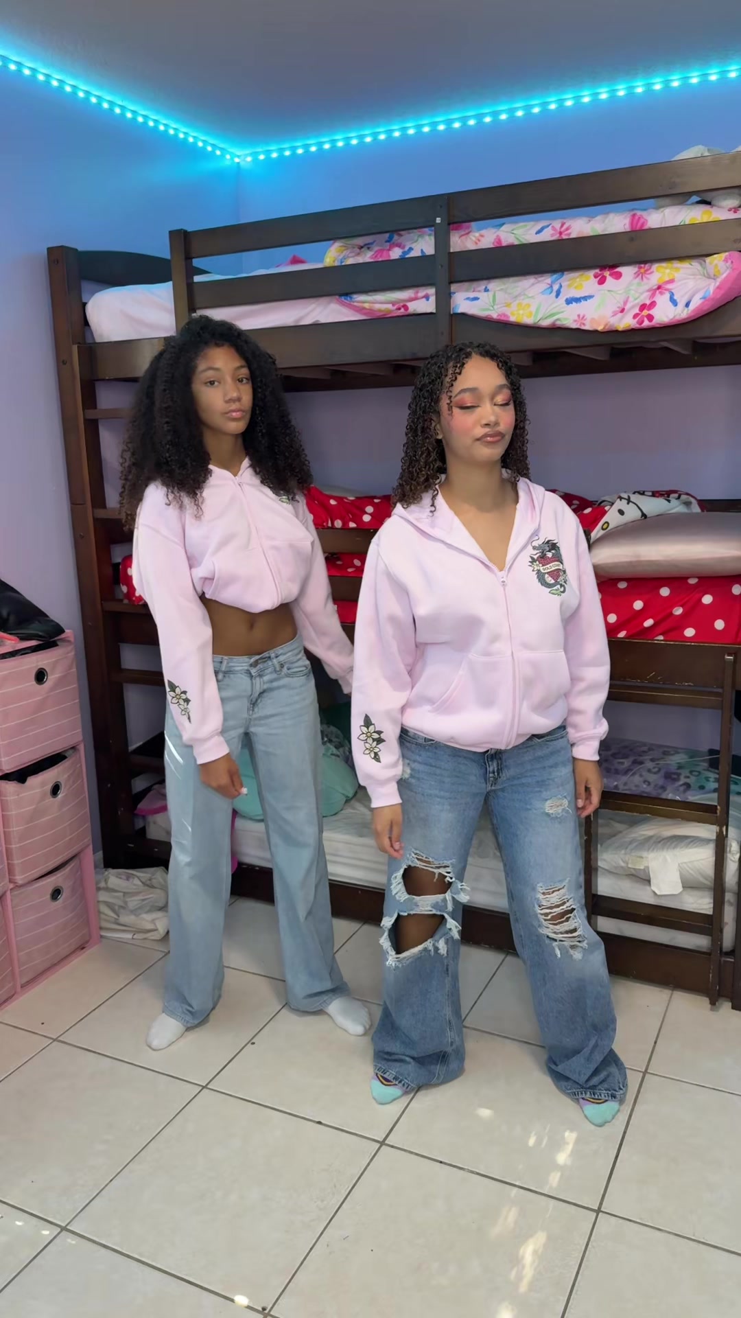 @DemDaddysGirls4