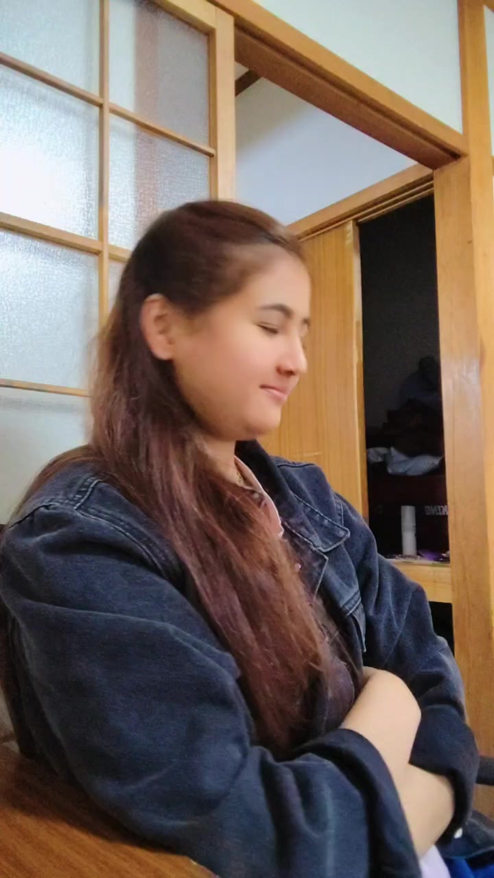 @JANU❤️💫