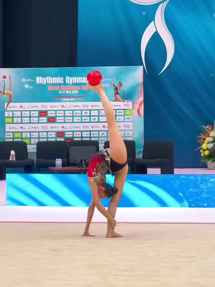 @Rhythmic gymnastics 🩵