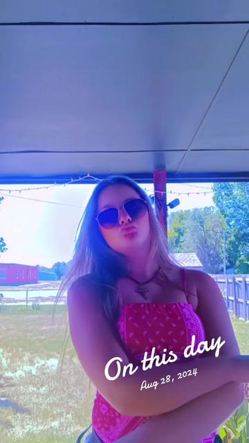 @Lil River❤️