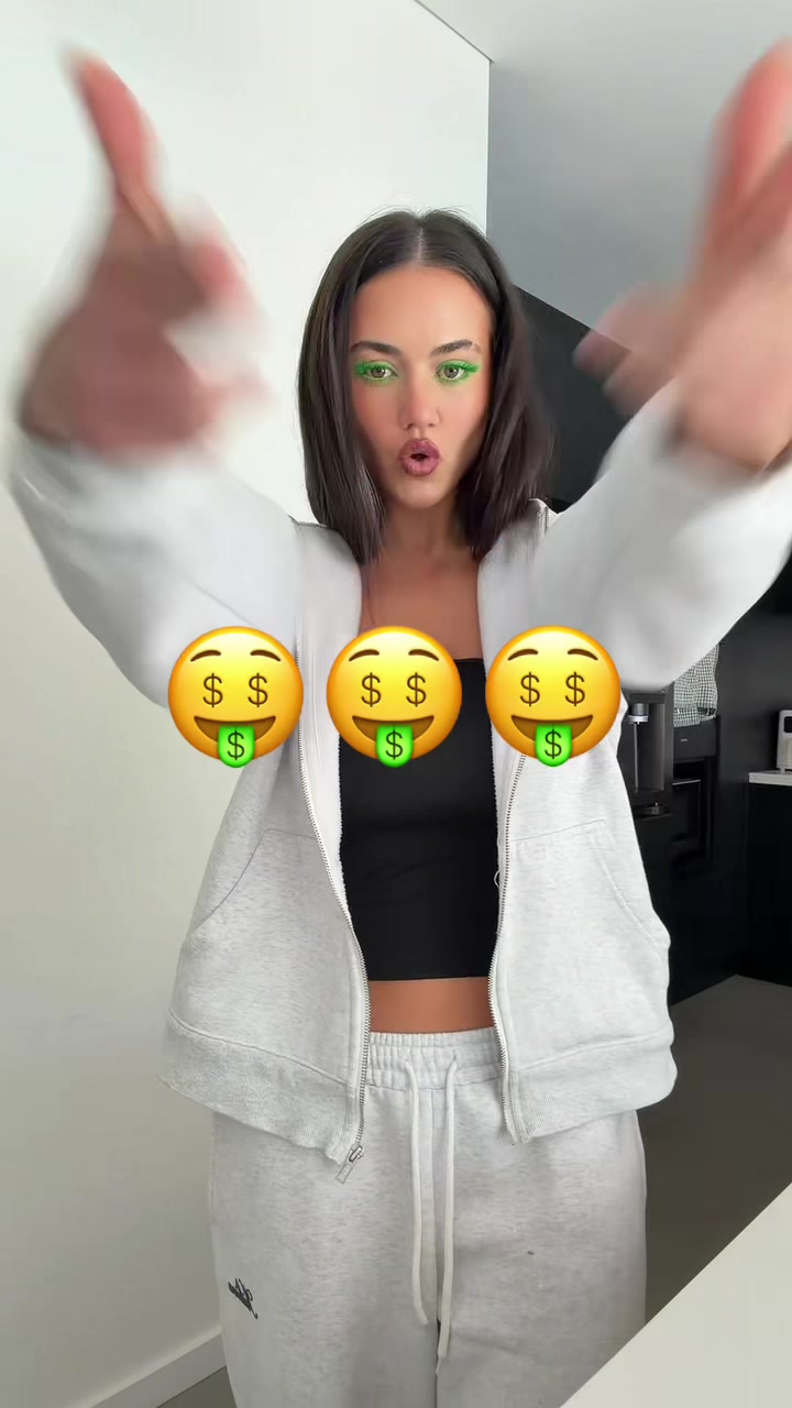 @evil_madeline