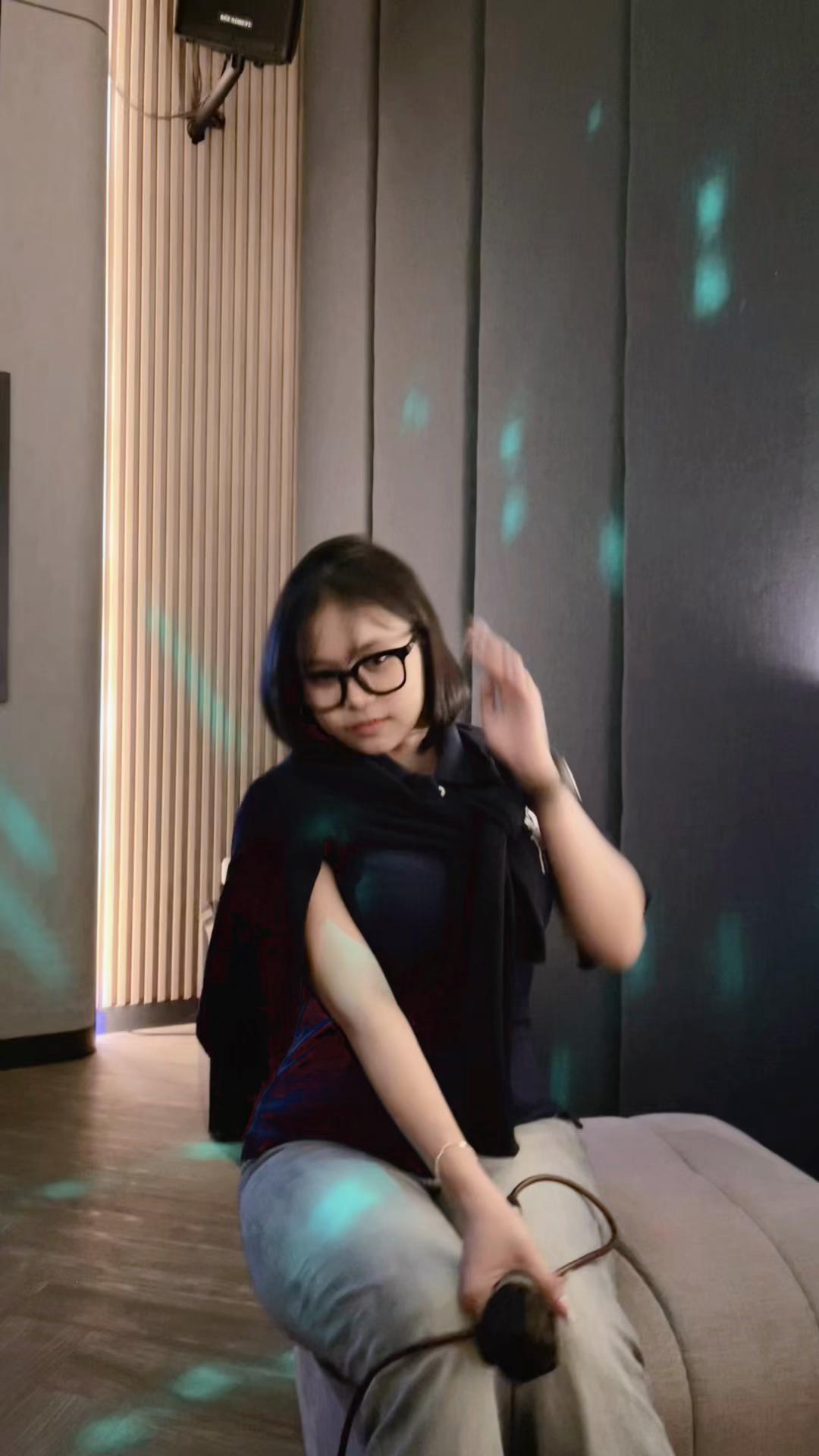 @onaaa_