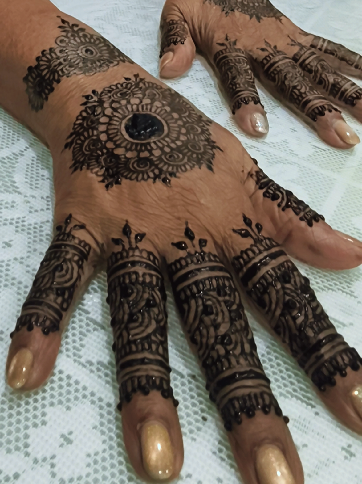 @Henna_Couture04