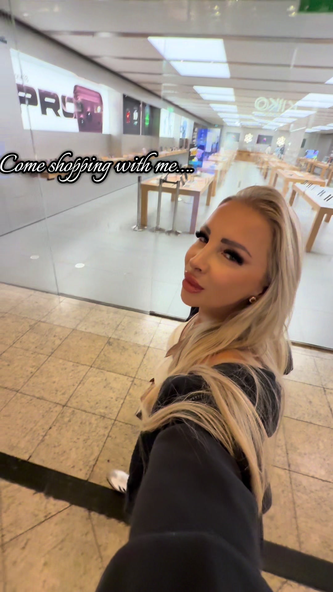 @SimplyChic