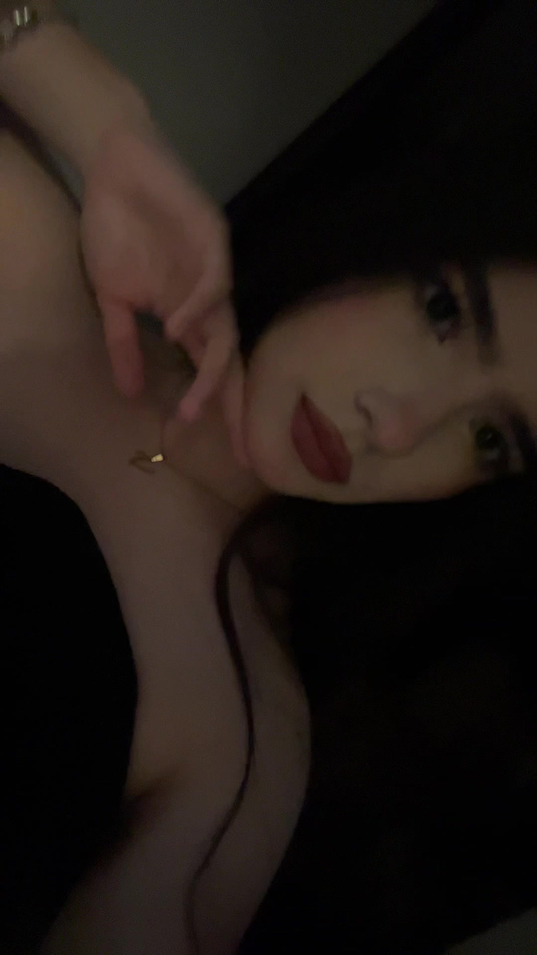 @VR