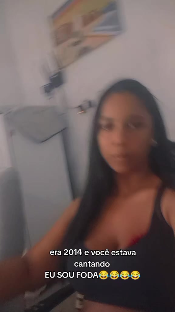 @scarlett_Estefane