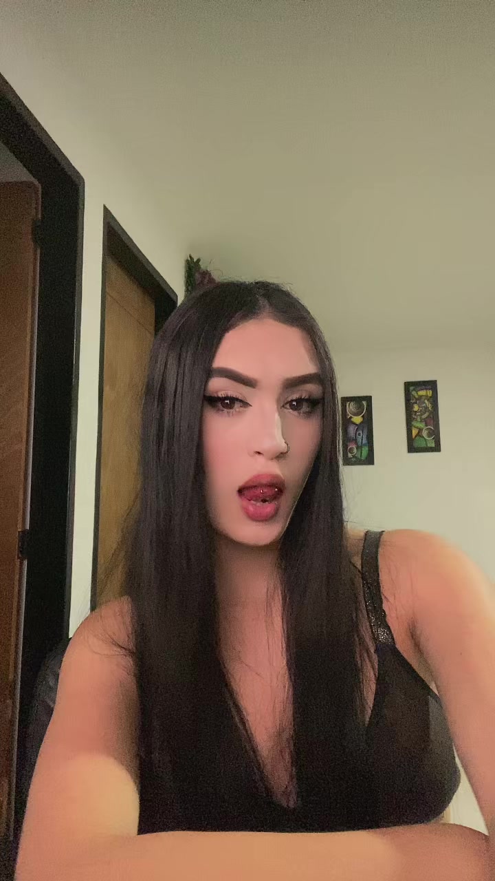 @𝓜𝓪𝓯𝓮 𝓜𝓸𝓷𝓽𝓸𝔂𝓪👸🏻🖤.