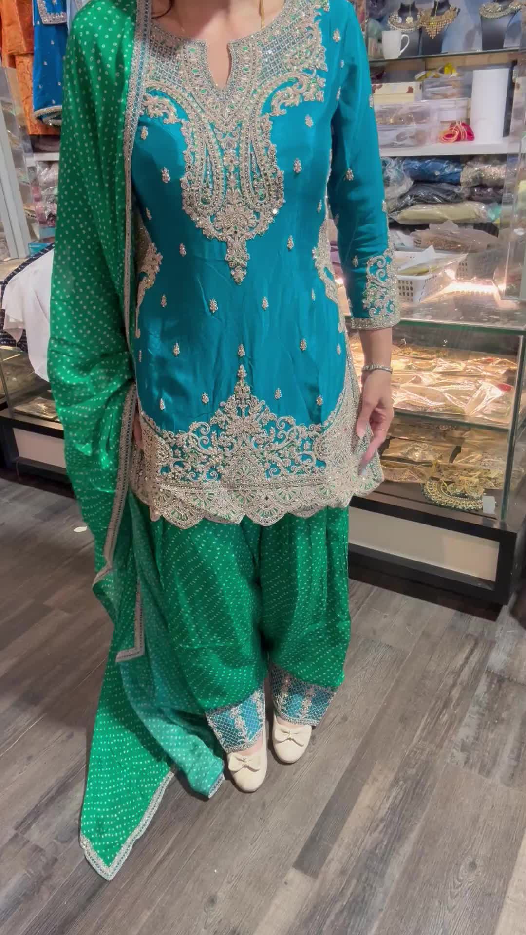 @𝗭𝗔𝗥𝗜 𝗖𝗥𝗘𝗔𝗧𝗜𝗢𝗡