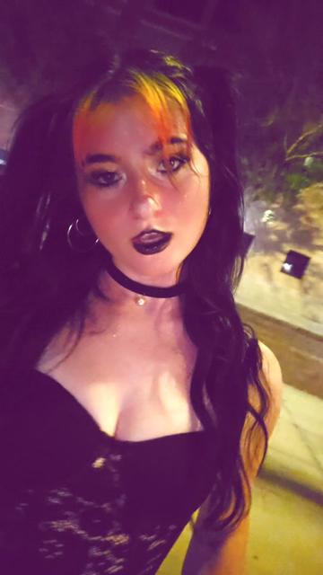 @🦋๖ۣۜ𝕯𝖆𝖗𝖐 𝕬𝖓𝖌𝖊𝖑ᎡᎧᏚᎬ༺✿