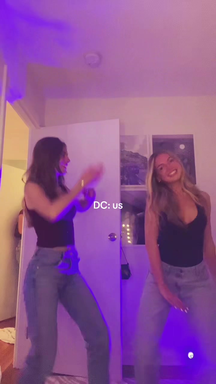 @juliaschiliro
