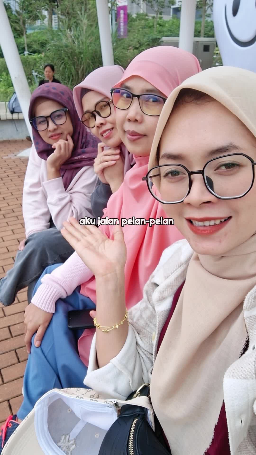 @Emma