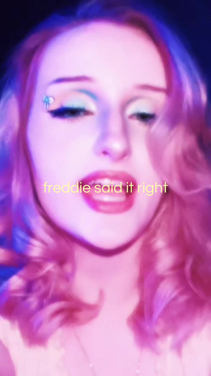 @𝚕𝚒𝚣𝚣𝚒𝚎