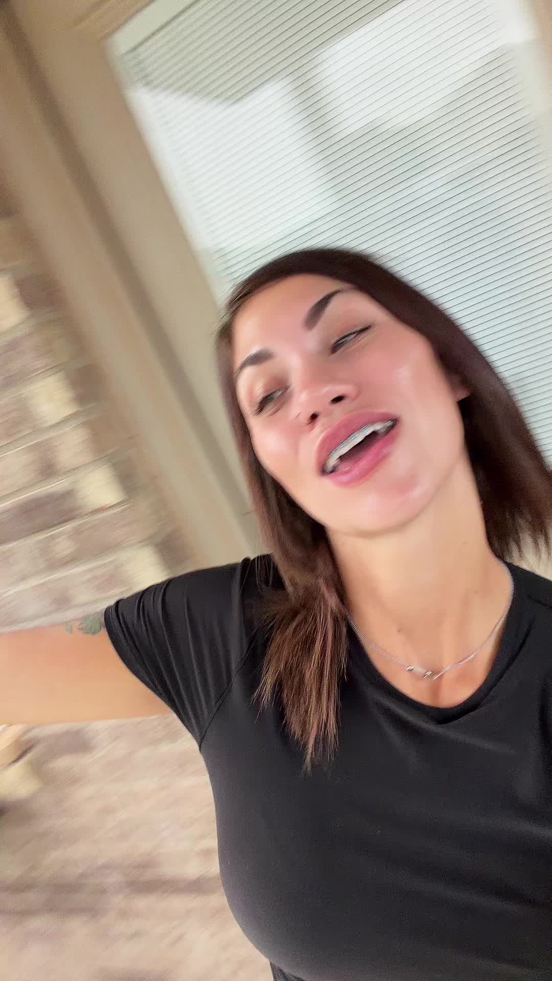@Brittany💋🍒🖤