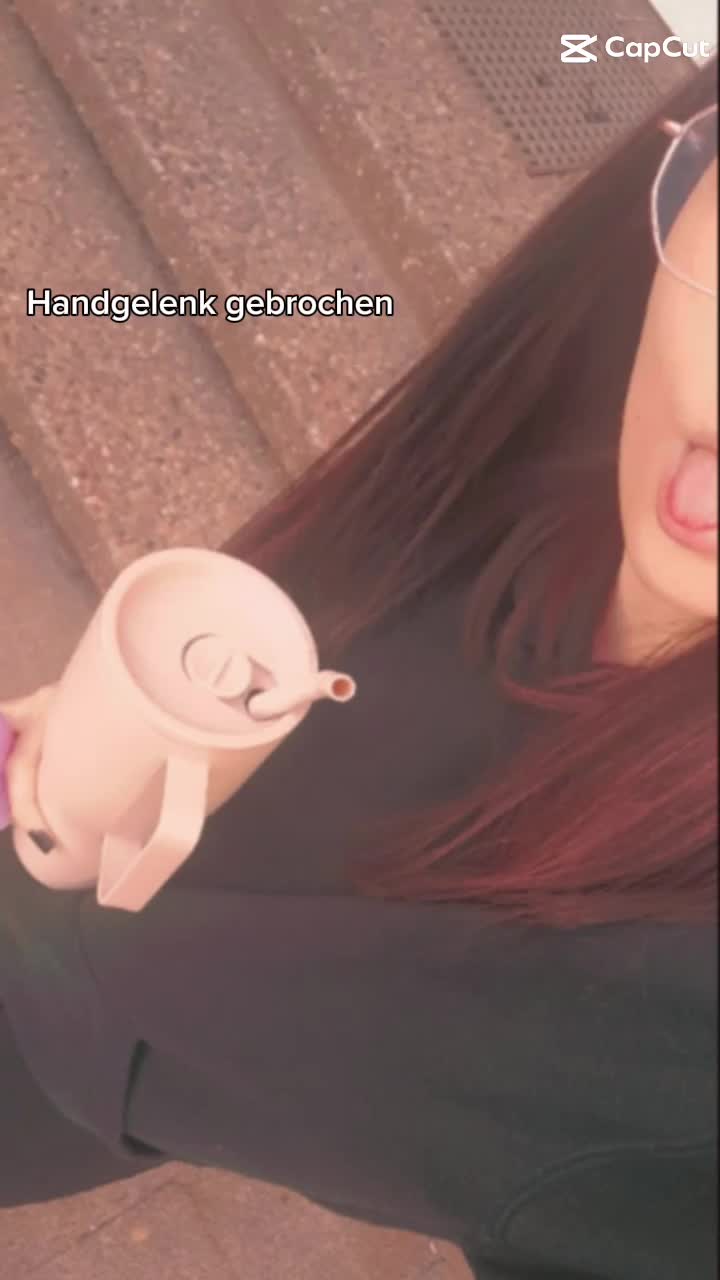 @Karo_Annabella
