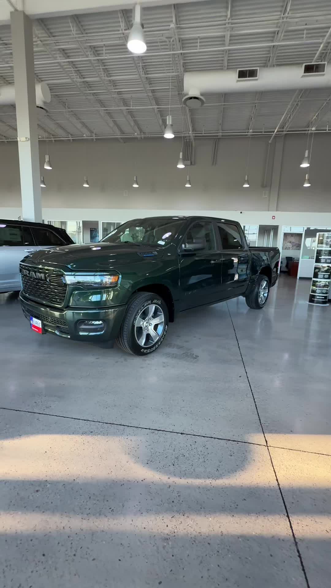 @vicsales956