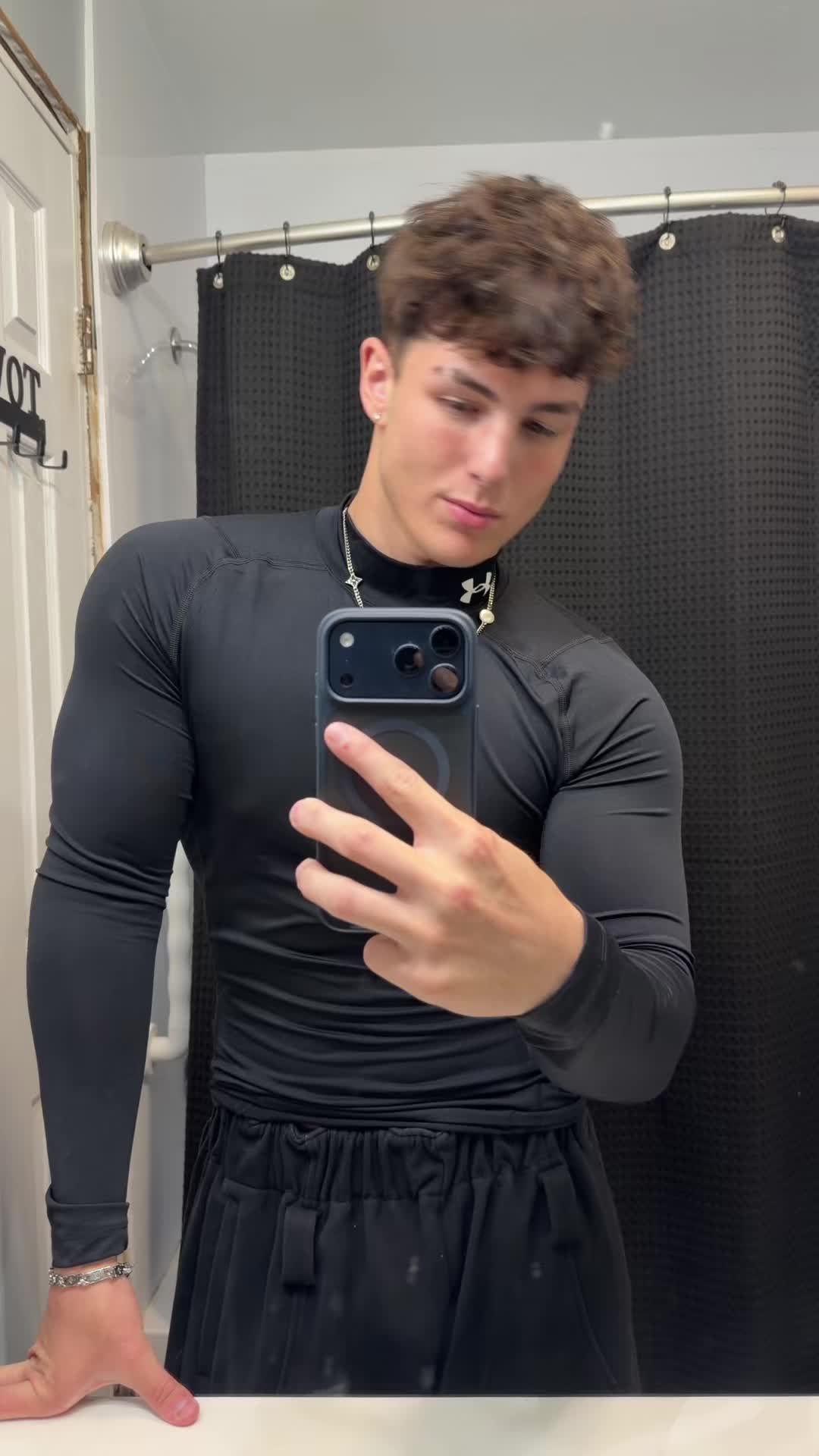 @Josh🐼