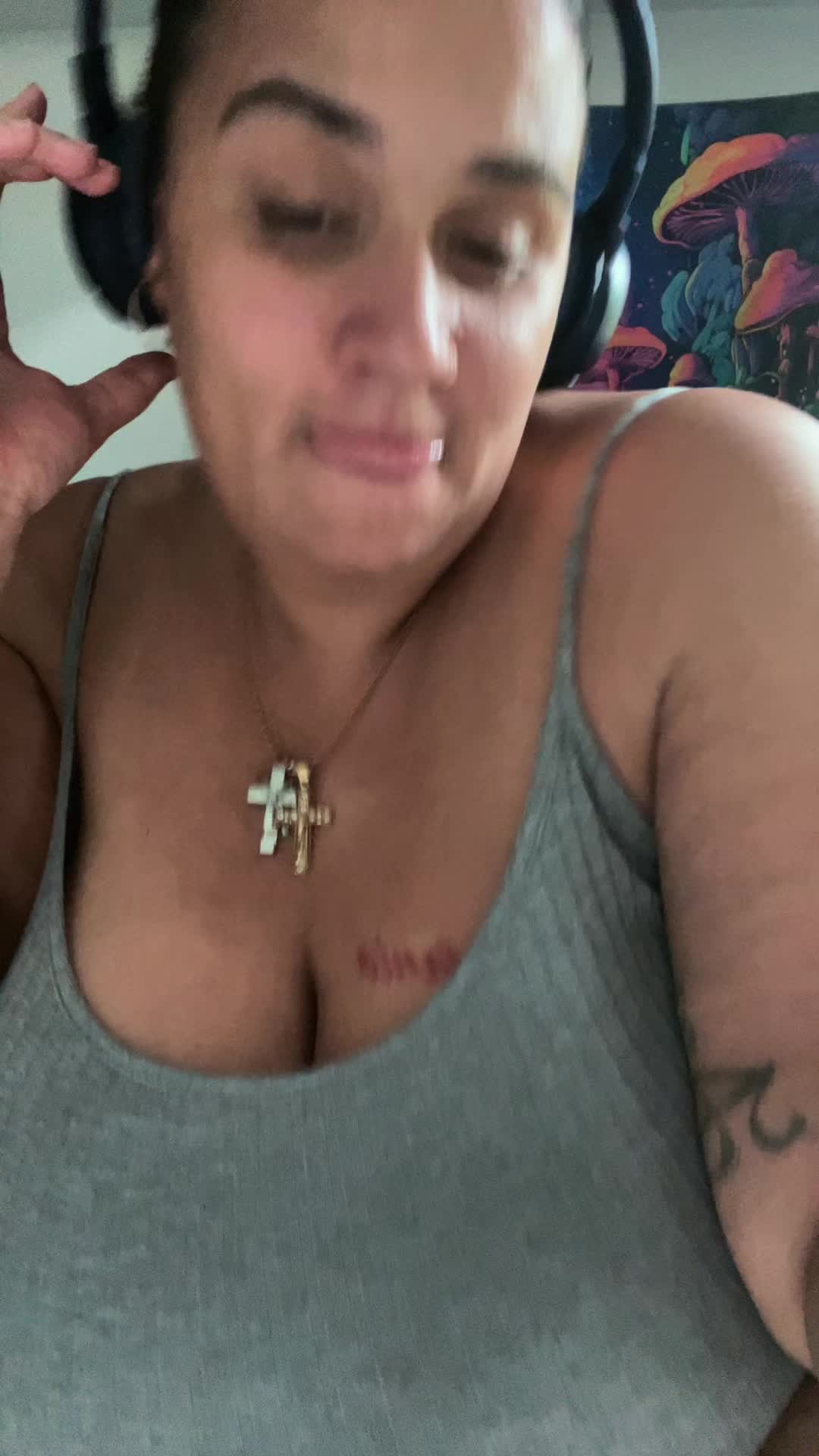 @BigTiTBandIT🤪