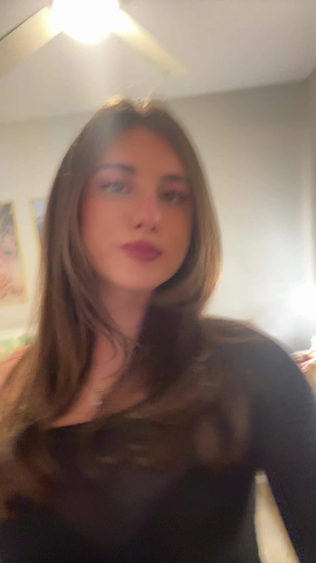 @Bella