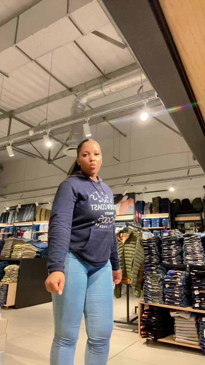 @Ntombizenkcubeko🌸