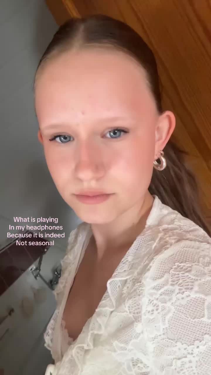 @Amelija