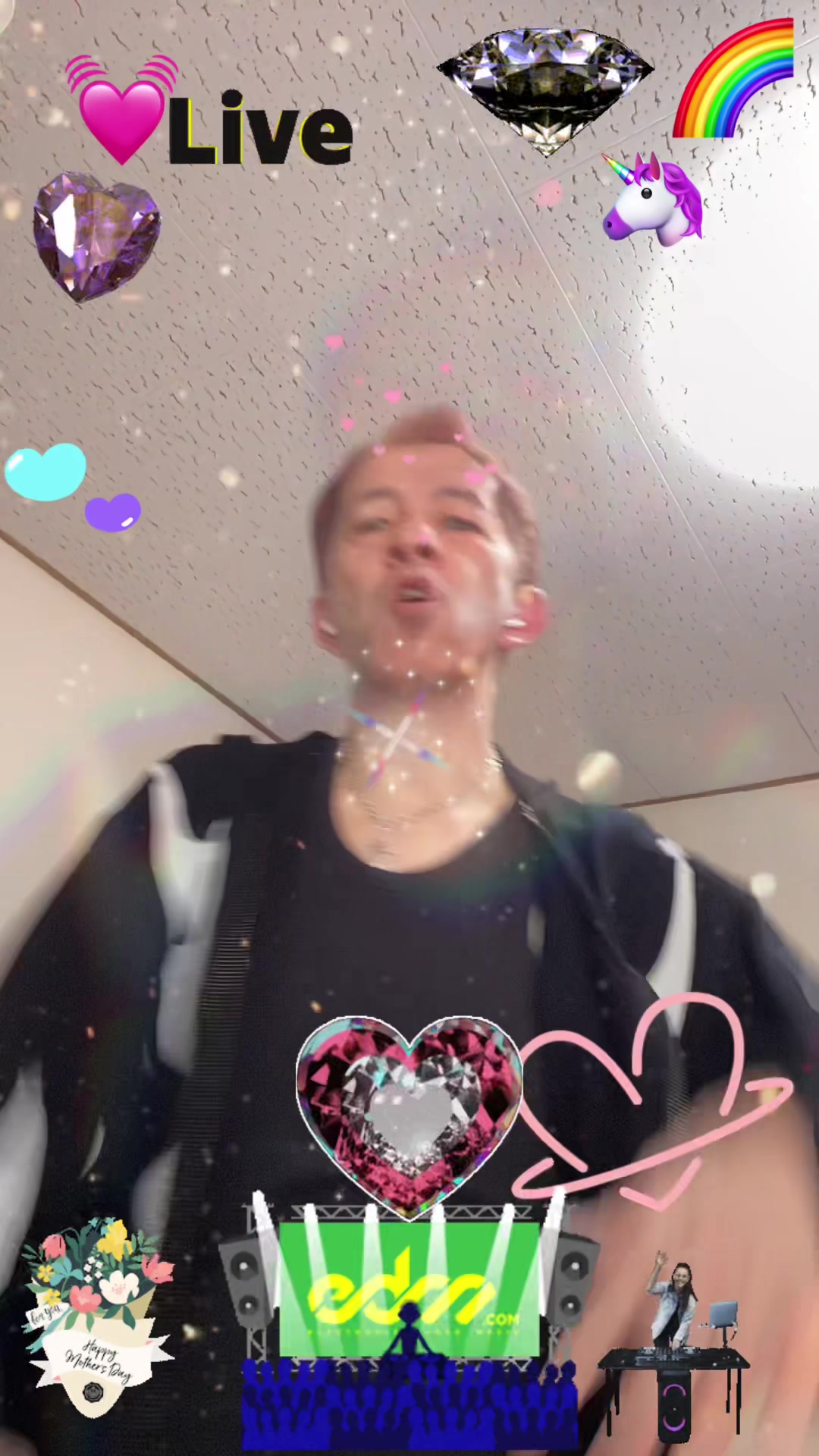 @💎Kouzou 🌈🟣