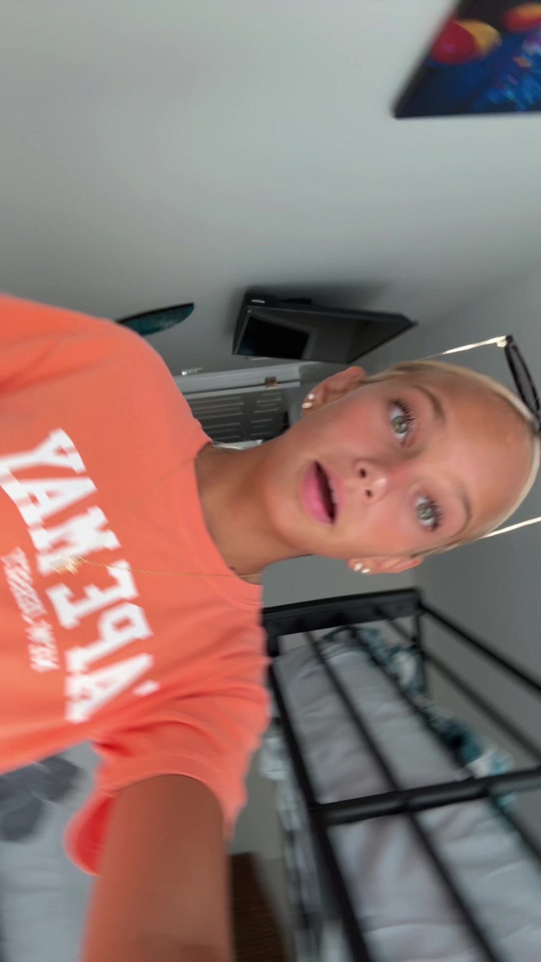 @Kaylaa