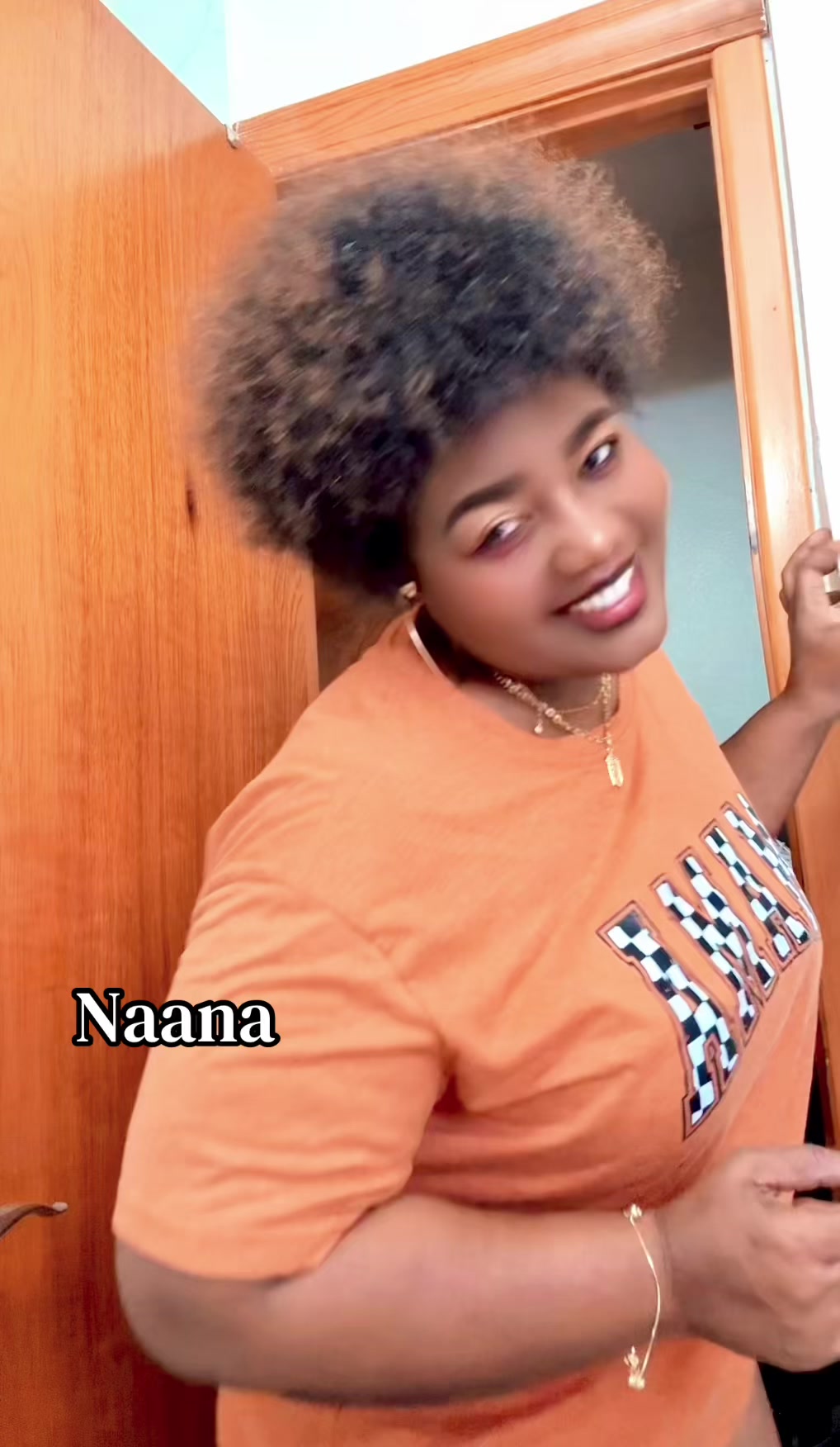 @naana