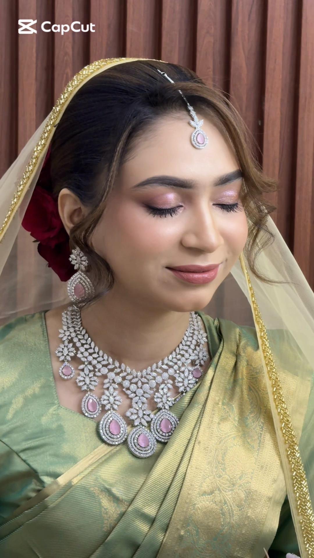 @shahanauvaiz QueenBee salon