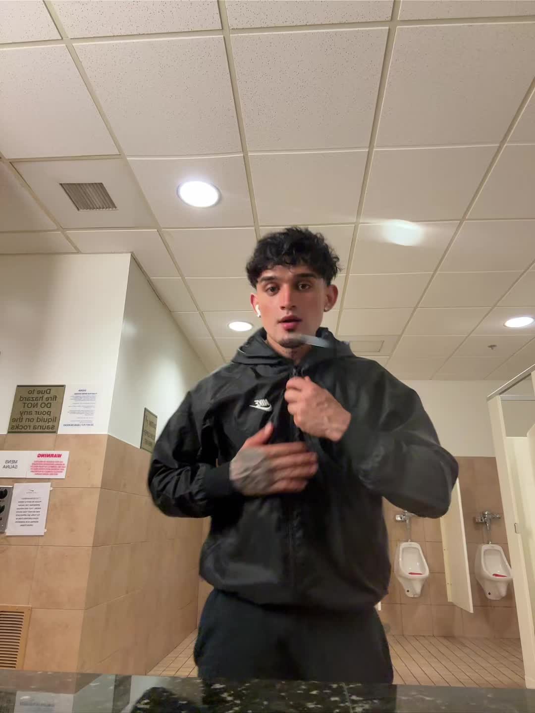 @Ángel