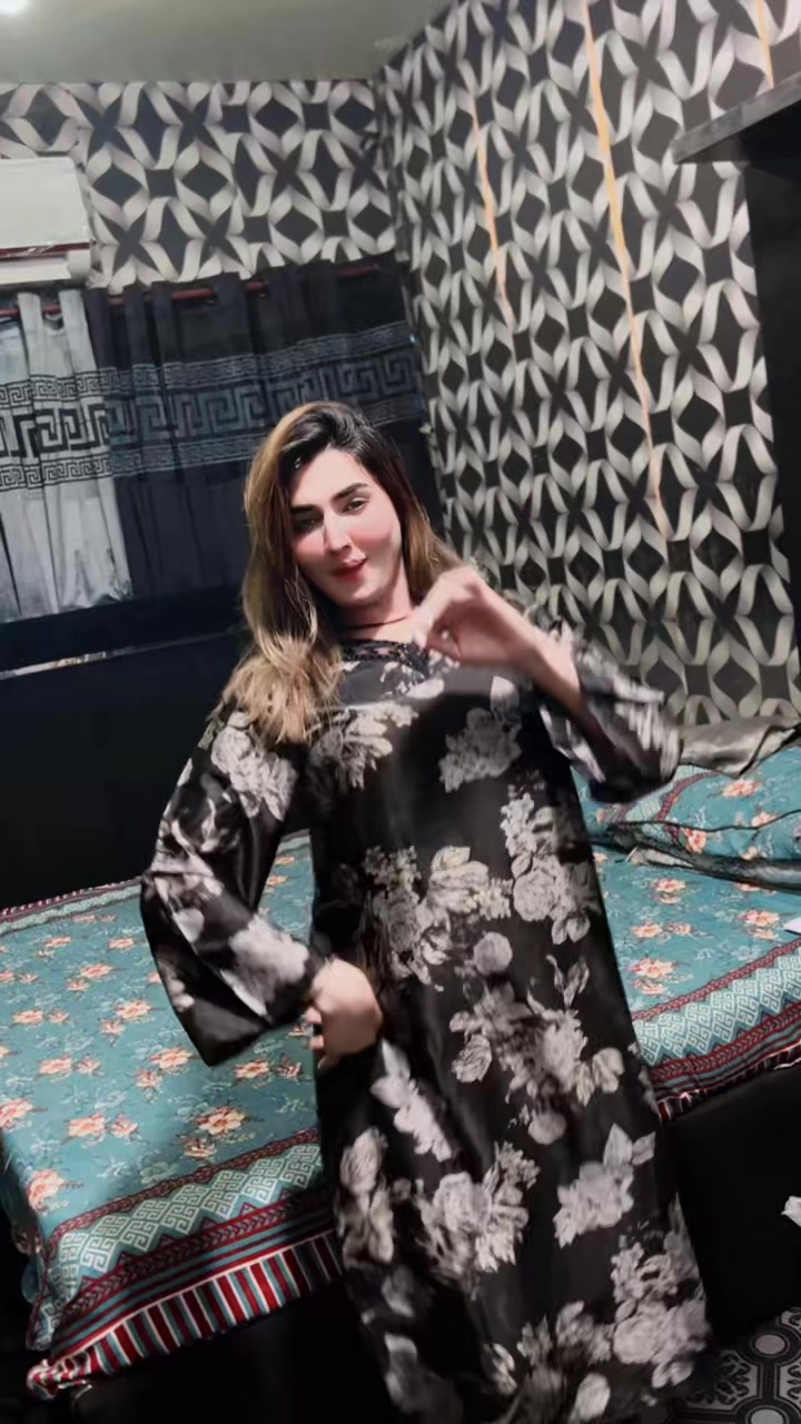 @Queen110👑