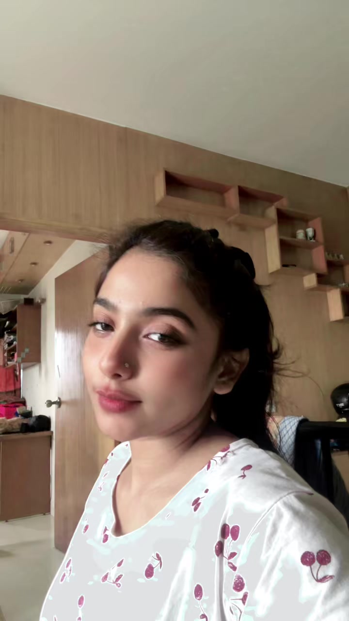 @NAINA🇧🇩