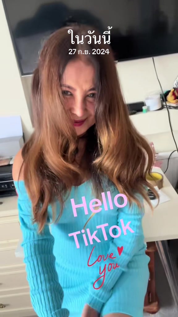@Natalie🇹🇭🇬🇧