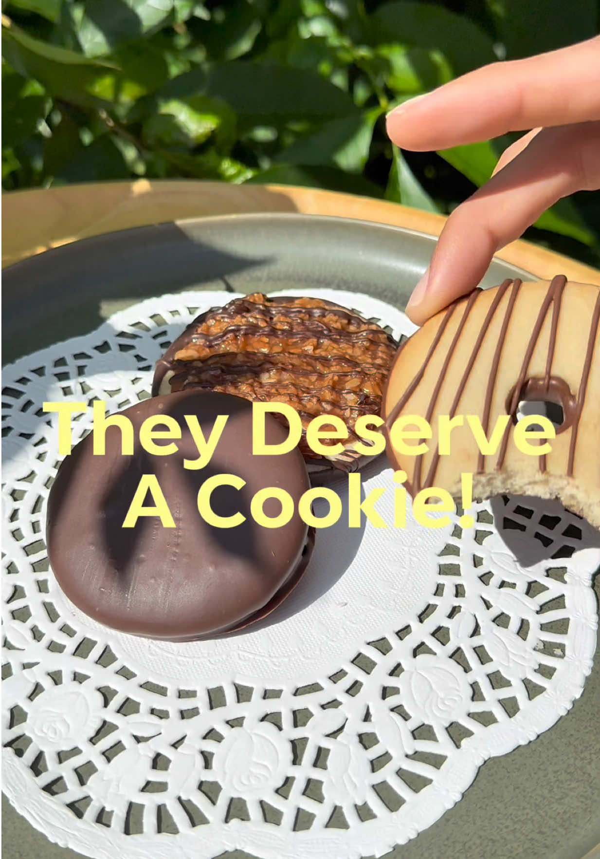 @DeLuscious Cookies
