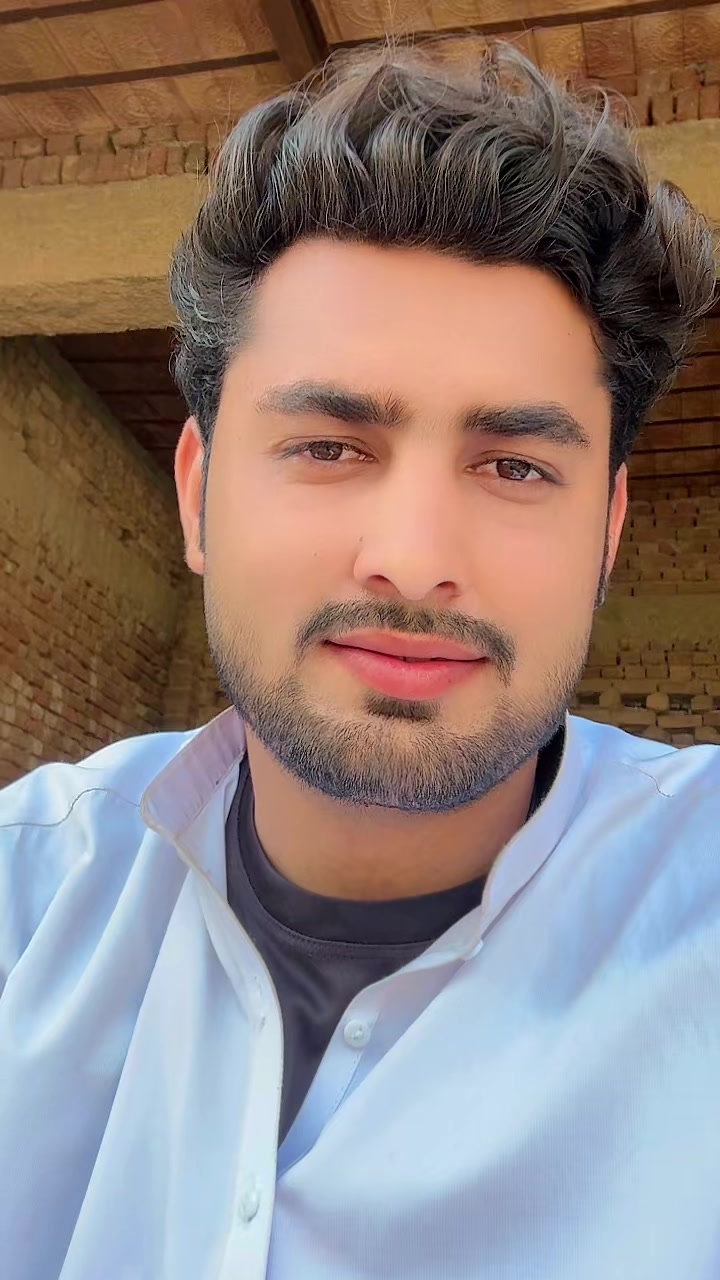@Shakir Awan✨
