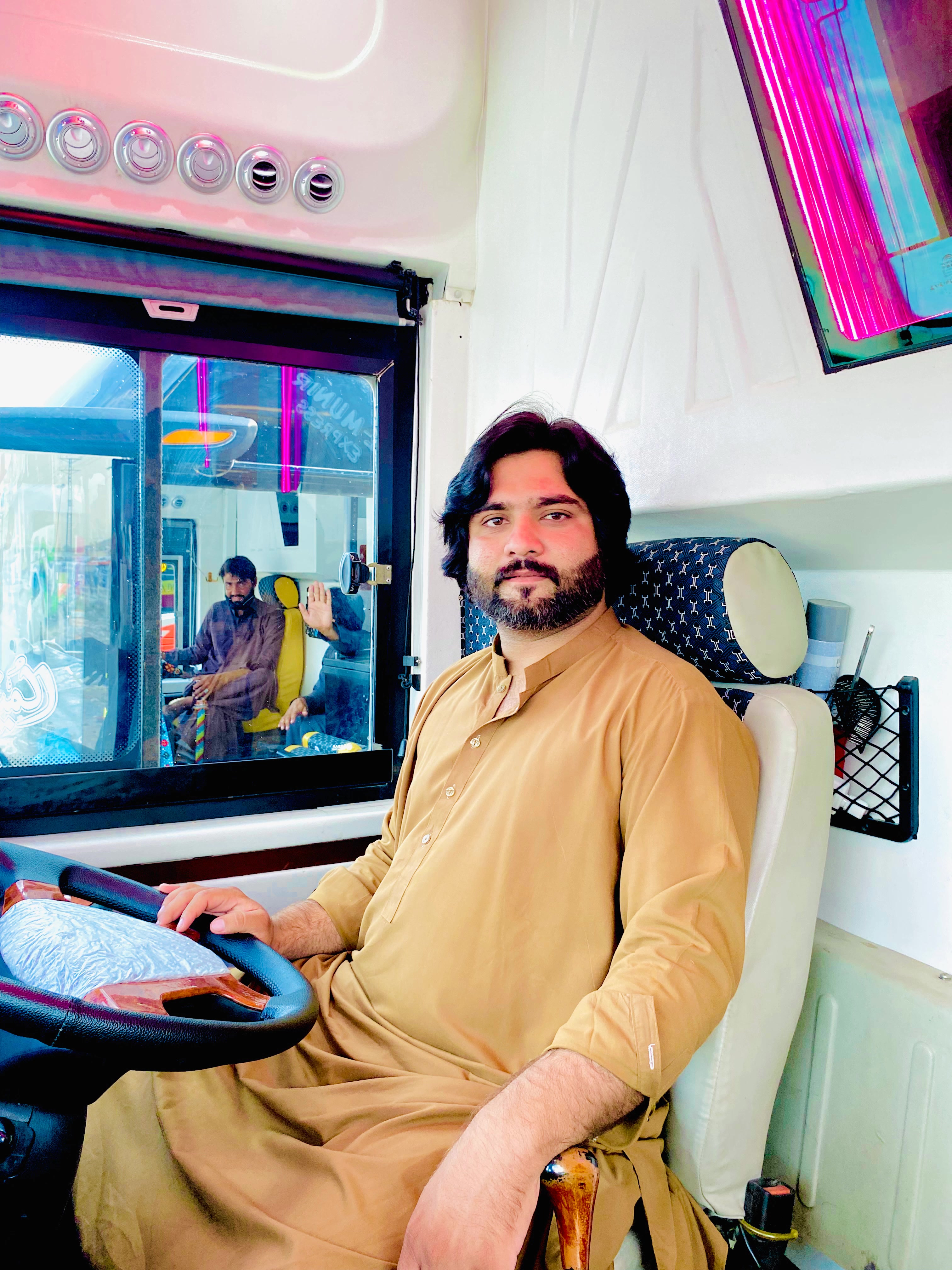 @YahYa KiaZai