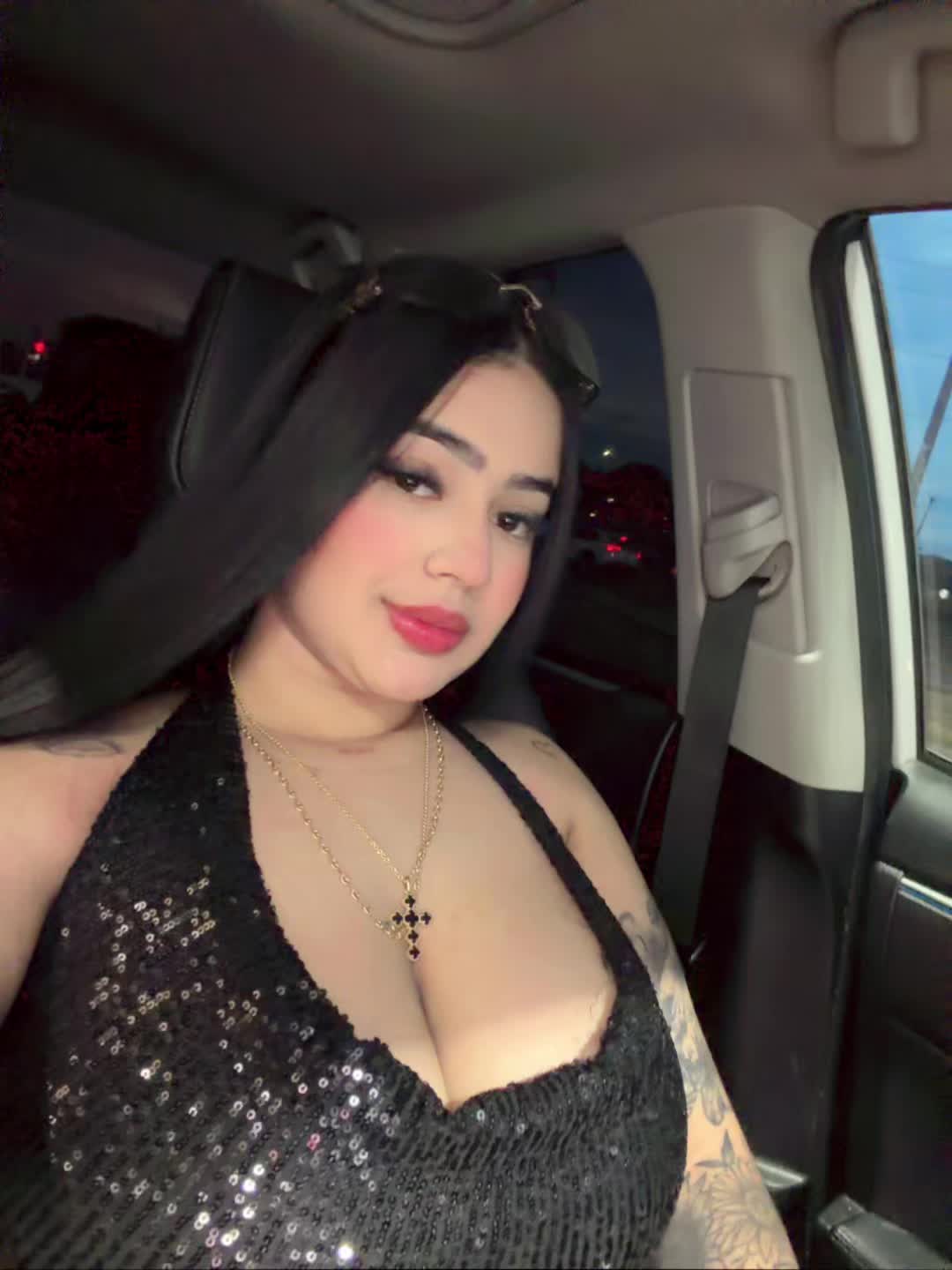 @Roxana👸🏻