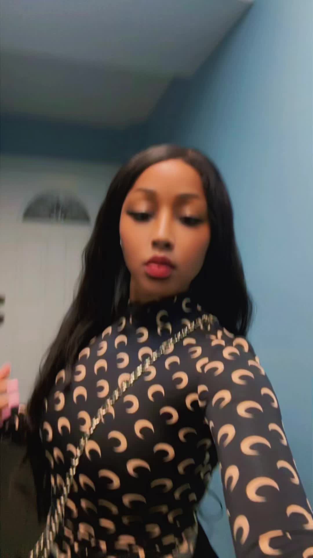 @nickibby87