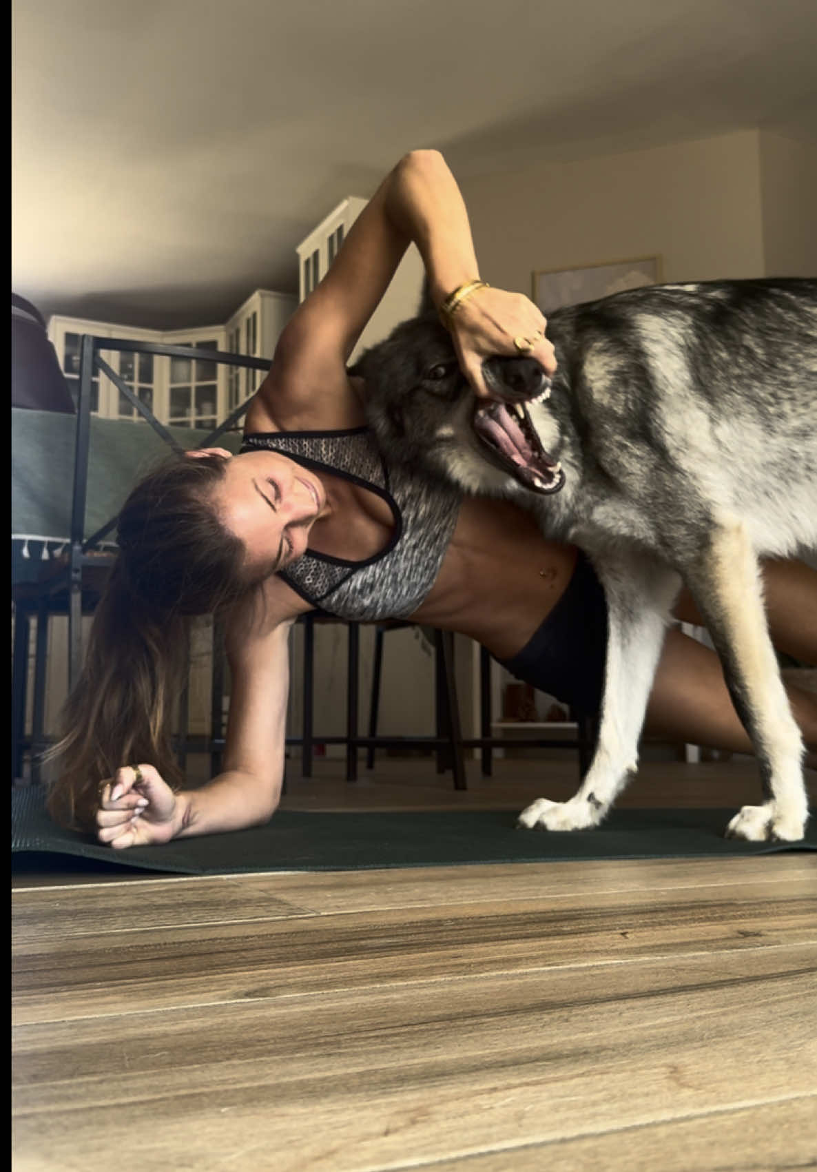 @Real_ArcaneWolfdog