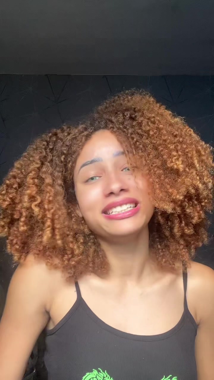 @Julia Brito