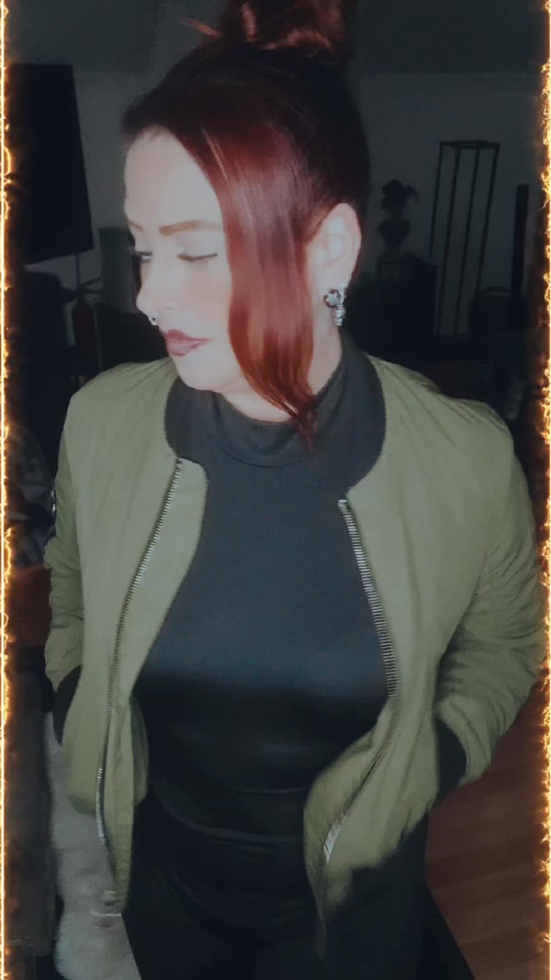 @★ℜ𝔢𝔡★