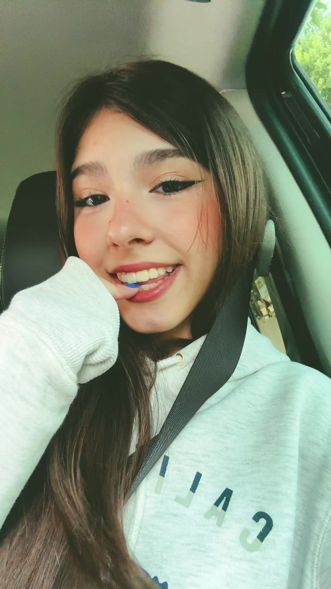 @Bratz メ𝟶💋
